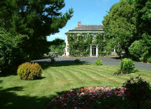 Rose in Vale Country House Hotel