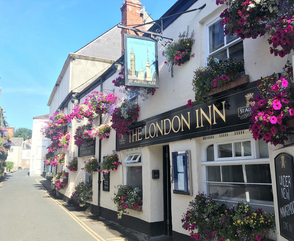 Dog Friendly London Inn at Padstow